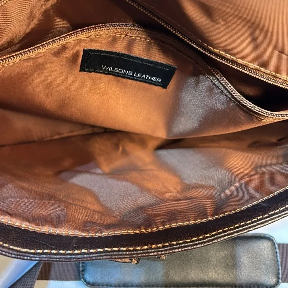 Wilson's Leather Executive Rugged Shoulder Messenger Laptop Bag Brown